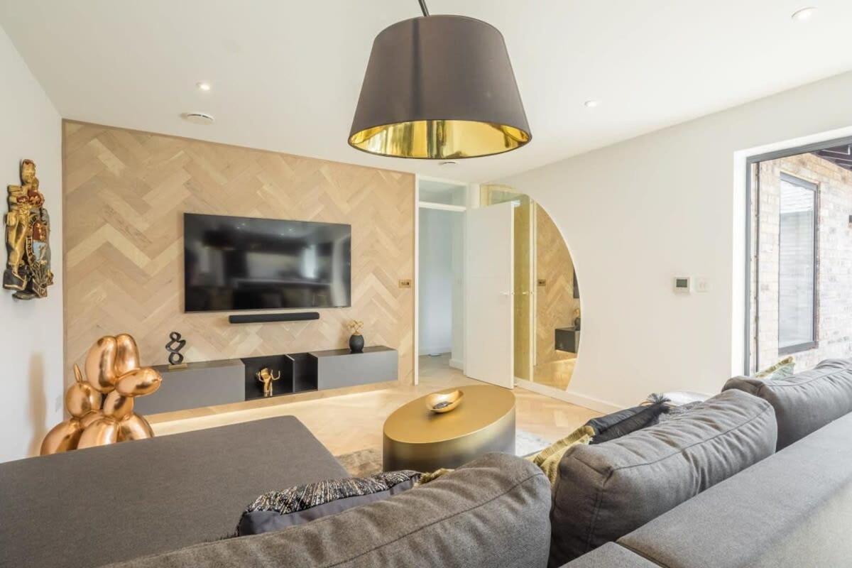 Holiday home Luxury 2 Bedroom With Ac And Parking Cambridge (Cambridgeshire)