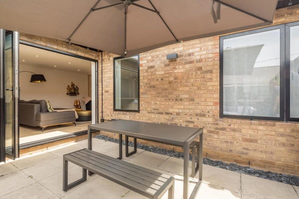 Luxury 2 Bedroom With Ac And Parking